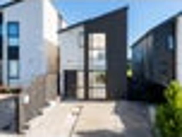 Step Into Home Ownership in Popular Massey
