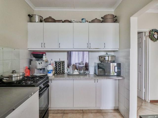 Investment opportunity in prime location, apartment block with 6 units for sale in idasvalley