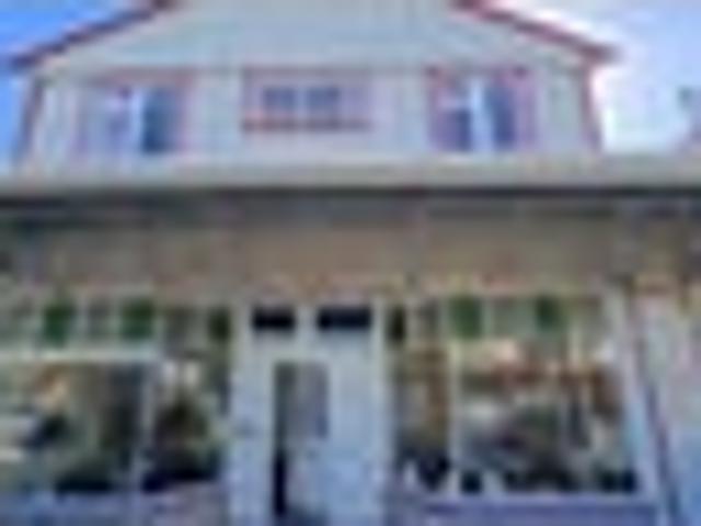 Investment opposite the beach