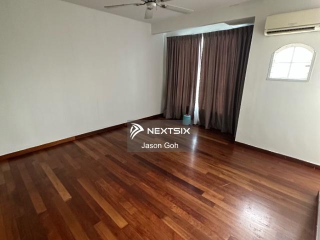 INVESTMENT or OWN STAY Friendly Only RM370,000 Nest 2 Dual Key Unit For Sale Nice Unblocked View Well Maintained Dual Key 2 bathrooms 1 Cp 561sqft Actual unit photos 0197560 Chin Yang