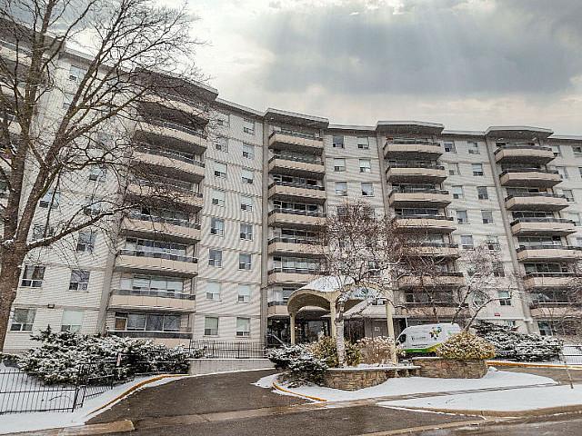 Investment Alert! 1br Condo, Parking, Near Ttc