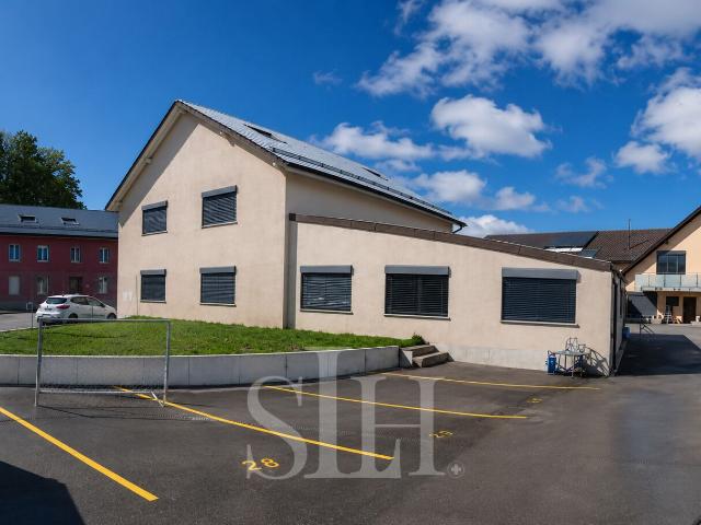 Investment building on sale in Oron le Châtel 400 m² | dreamo. Ch