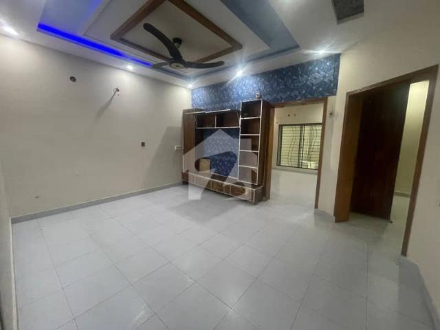 Investment price 8 marla main boulevard + corner house 8 marla available for sale in bahria orchard