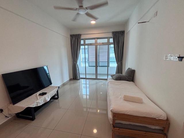 Investment Unit Affordable 3room unit for Sale Midori Green