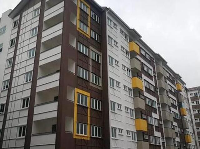 Investment Unit Blue Valley 3 Room Apartment Below Market