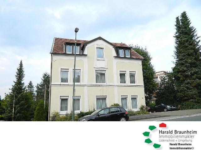 Investoren aufgepasst! Altbau in fußläufiger Nähe der Kliniken mit 265 m² Wohnfläche