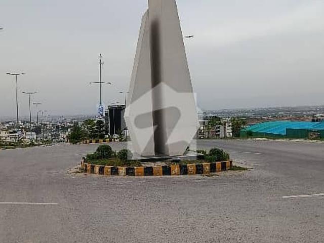 Investors Choice: 1 Kanal Plot In Prime DHA Phase 5 Location