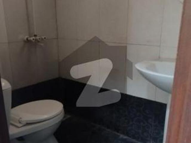 Investors Should Rent This Flat Located Ideally In DHA Defence Bukhari Commercial Area