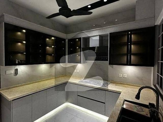Investors Should sale This House Located Ideally In Faisal Town F 18