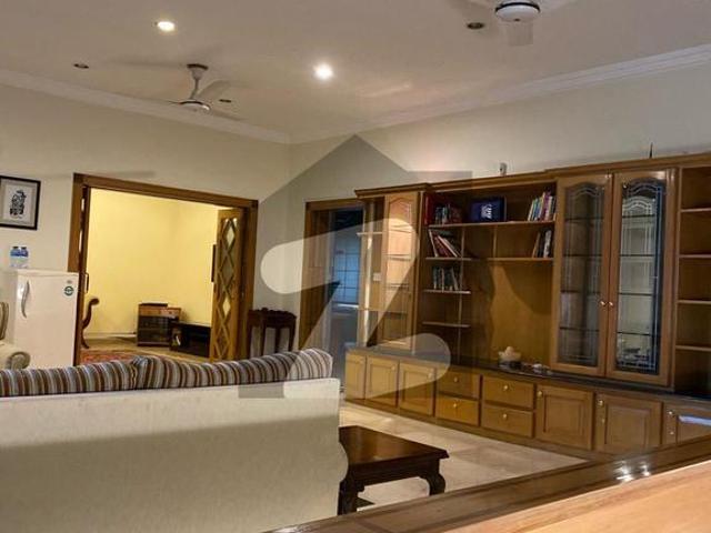 Investors Price House For Sale In F 7/2