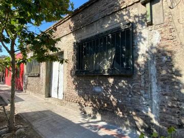 Inversión barrio italia 362 m2 con doble acceso | 7 dormitorios por 10300.00 en Providencia