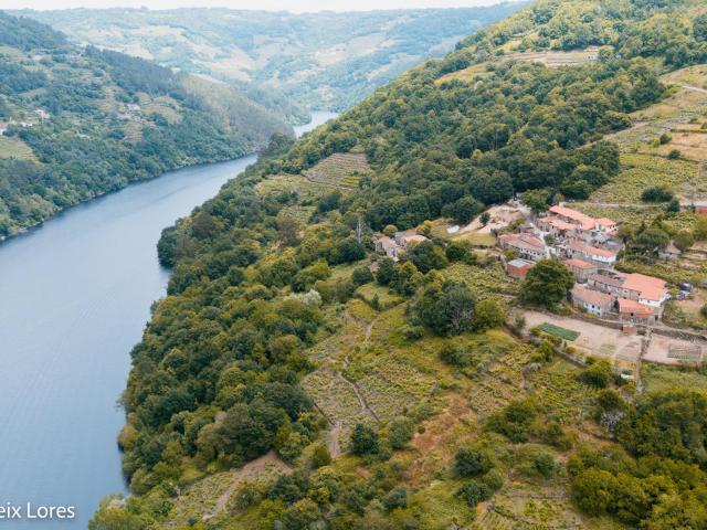 INVERSIÓN EN PLENO CORAZÓN DE LA RIBEIRA SACRA