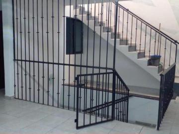 INVERSIÓN ESTRATÉGICA: Casa Remodelada Sobre Blvd en Venta, Punto Verde León GTO