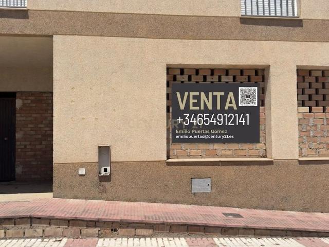 INVERSIÓN ESTRATÉGICA EN CHAUCHINA | 443 m² junto al Aeropuerto de Granada con potencial para centro de día, apartamentos, logística, oficinas o actividad empresarial