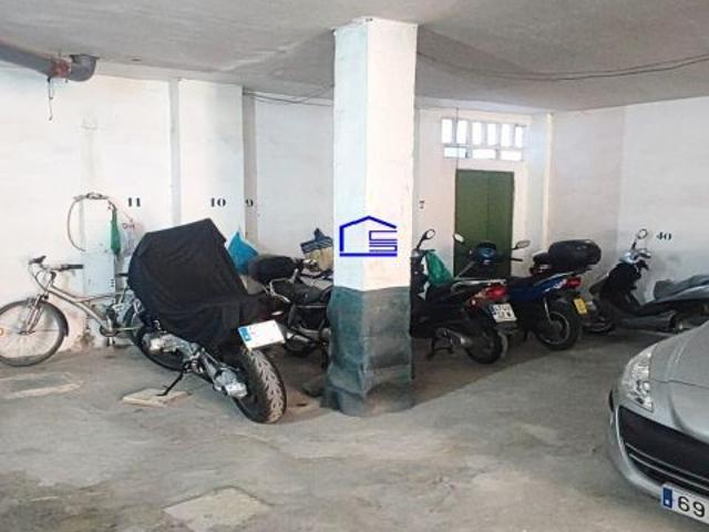 INVERSIÓN PARKING en venta en Puerto Real Centro Cádiz