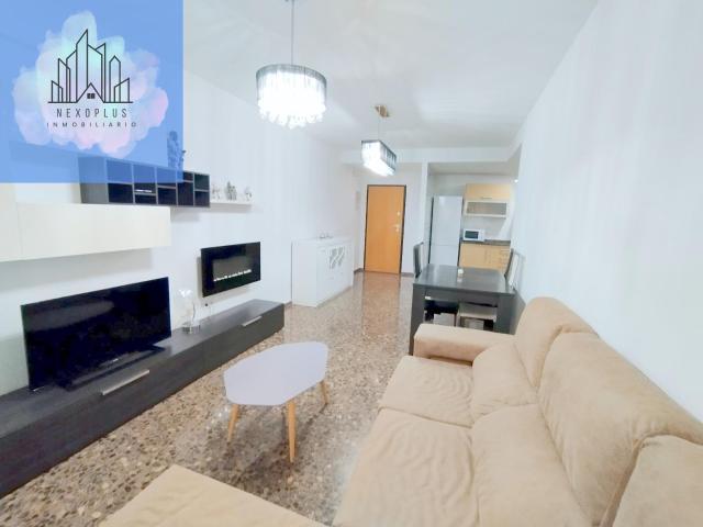 ¡ Inversores! Magnifica vivienda con plaza de garaje en venta en Aldaia