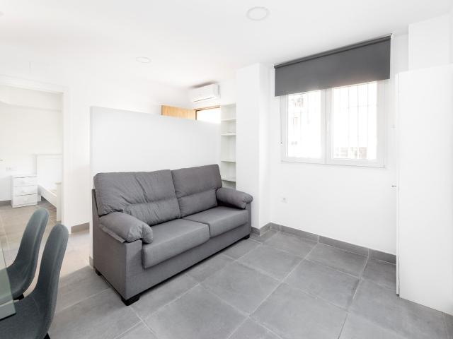 ¡ INVERSORES ! GRAN OPORTUNIDAD SE VENDE PISO EN JUAN PABLO II GRANADA