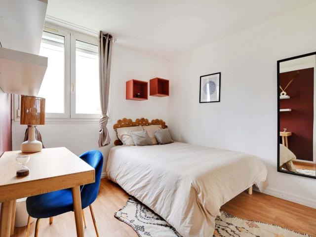 Invigorating 10 m² room in Kremlin Bicêtre KRB36