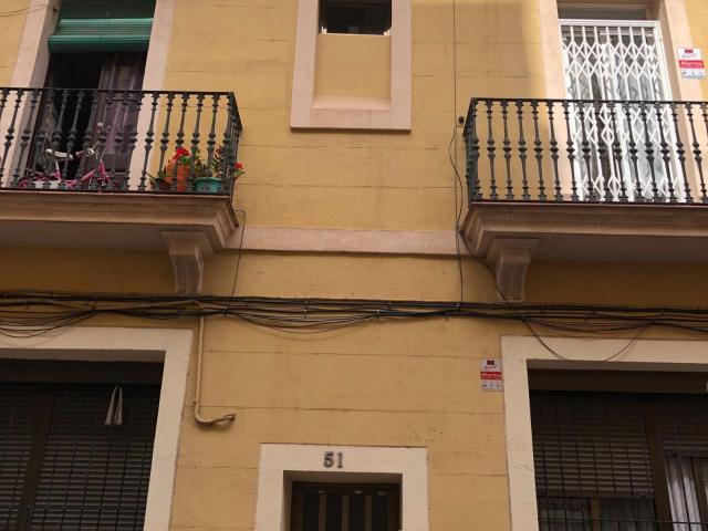 Inviting single bedroom near the Navas metro