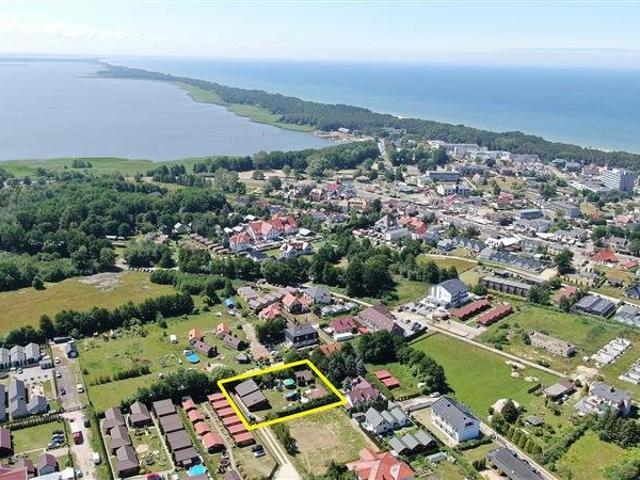 Inwestycja w Dąbkach: 250 m² ośrodek z basenem i apartamentami