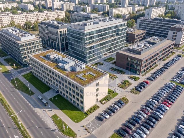 Inwestycyjny biurowiec na sprzedaż w Warszawie