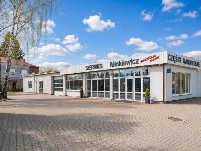 Inwestycyjny dom z warsztatem i oczkiem wodnym Suwałki