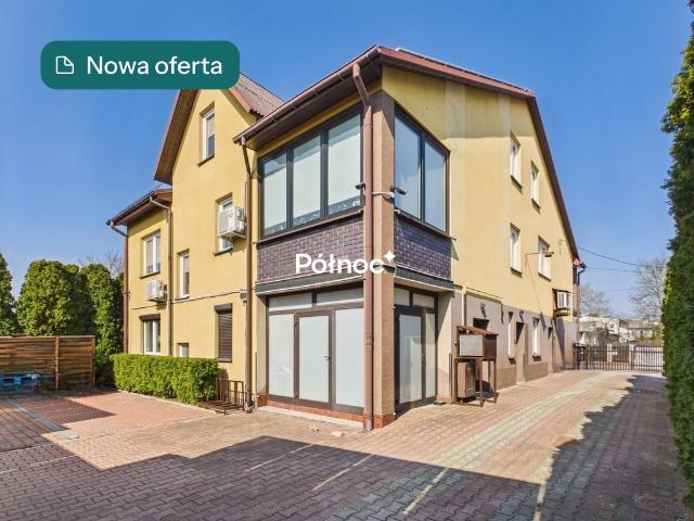 Inwestycyjny lokal w centrum Tłuszcza – 523 m2