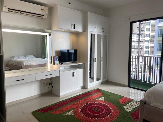 iSOHO iCITY Studio Fully Furnished