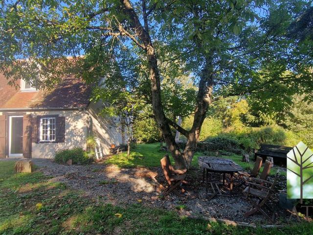 Isolée ! Maison individuelle avec 4 chambres, 2 hectares, au. 180m² Vigoulant