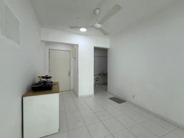 ISantorini Rare Parlty Furnished Unit For Rent