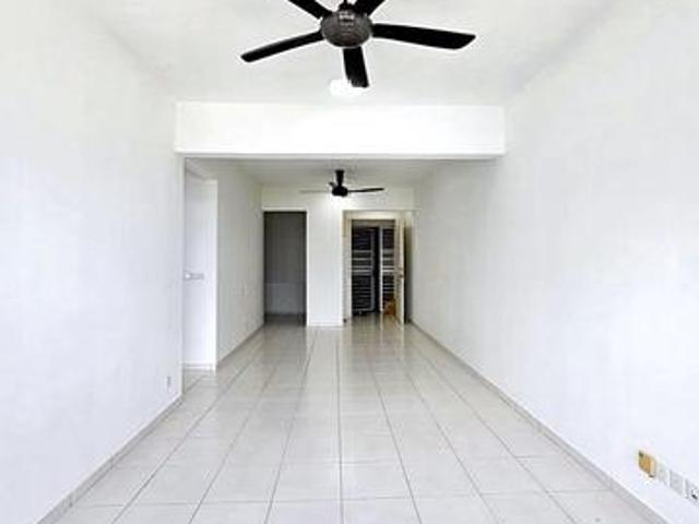 ISantorini unfurnished unit Middle floor