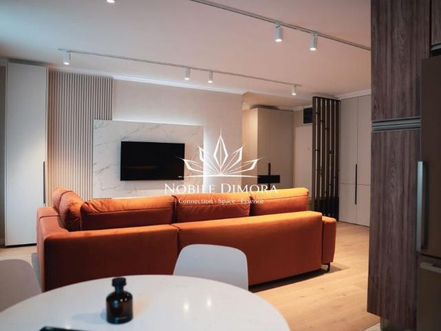 ISHO Apartament premium cu 3 camere, 2 bai si 2 balcoan.