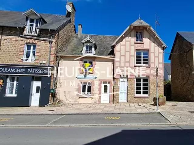 Isigny le Buat 50540 Achat / Vente maison 4 pièces t4 au dernier étage cave