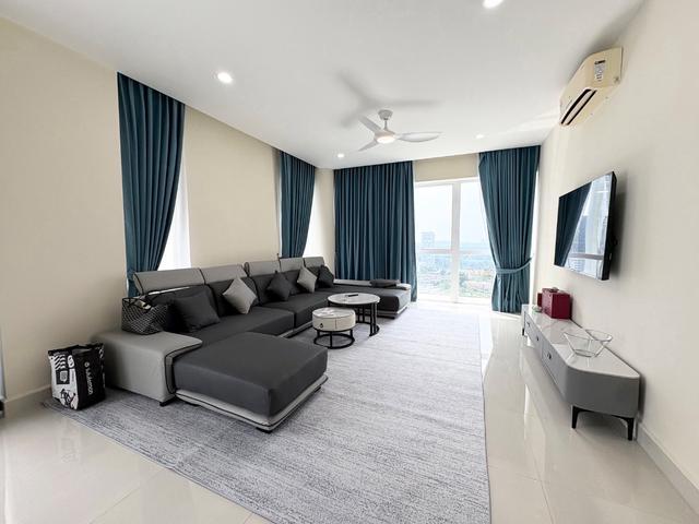 Iskandar Puteri Medini Signature Limited Duplex Unit Fully Furnished