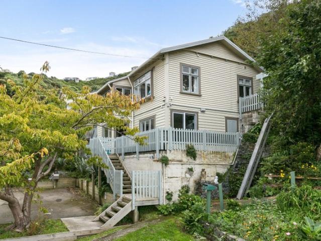 Island Bay, 2 bedrooms
