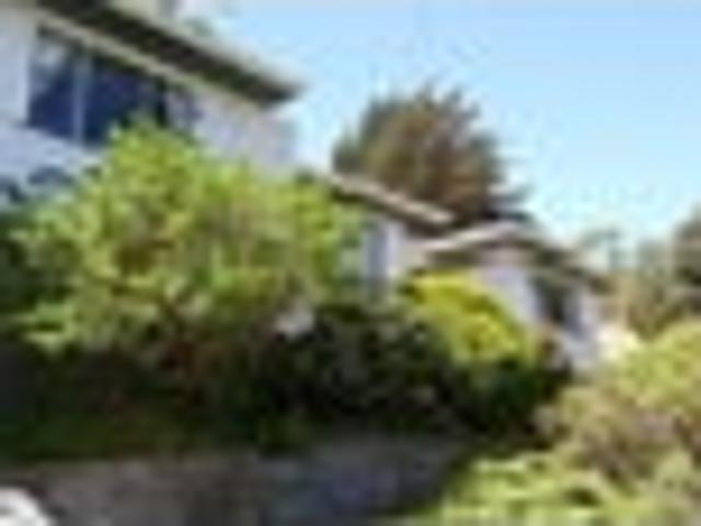 Island Bay, 2 bedrooms, $580 pw