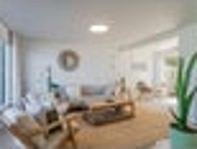 Island Bay, 2 bedrooms, $740 pw