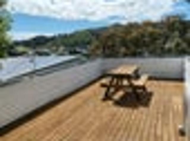 Island Bay, 3 bedrooms, $650 pw