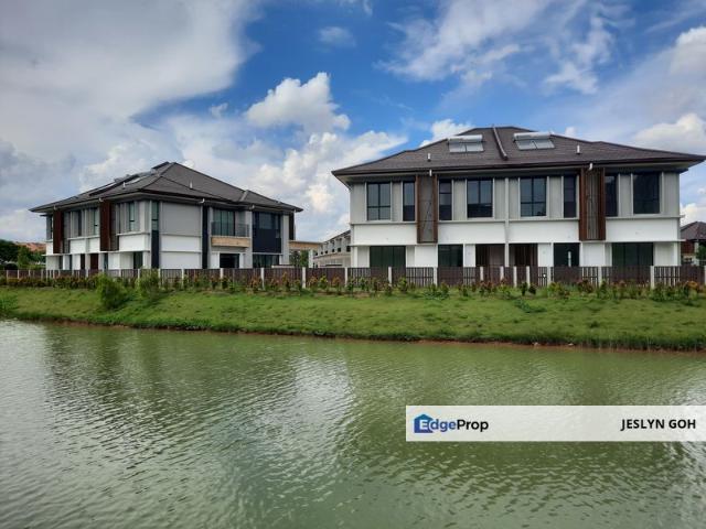 Isle of Botanica, Setia Eco Glades