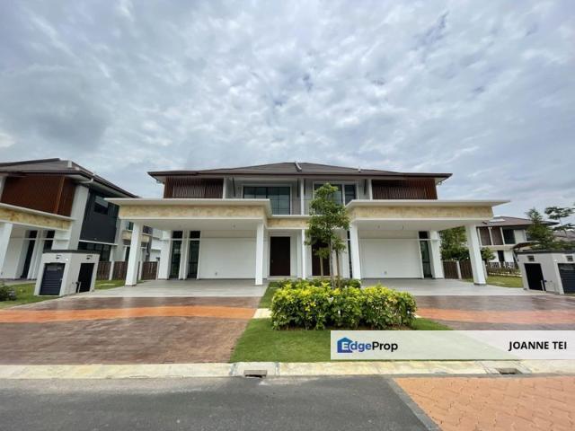 Isle of Botanica, Setia Eco Glades