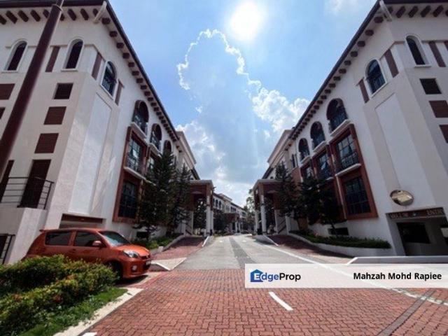 Isle of Kamares, Setia Eco Glades