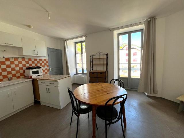 Ispagnac Location Appartement 48