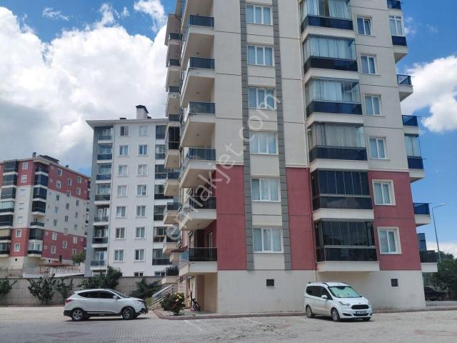 Isparta Merkez Çünür Mahallesinde Geniş Ferah Kiralık Daire