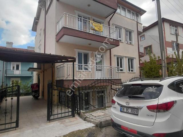 Isparta Merkez Zafer Mahallesinde Kiralık Bakımlı Daire