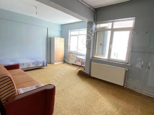 Isparta Merkezde Kiralık 3+0 Eşyalı Apart