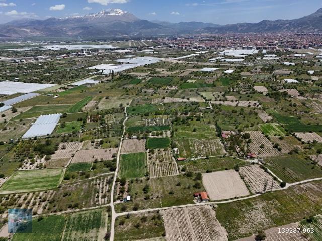 ISPARTA KAYI KÖYÜ'NDE 1371 m2 SATILIK TARLA