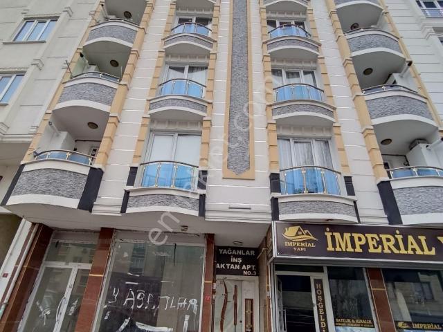 Ispartakule Cad. 2+1 Kap Mutfak Balkonlu Ara Kat Lüx 90m² Daire