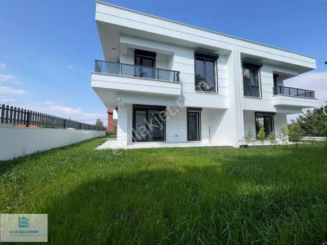 Isparta'nın Gözbebeğinde Sıfır Satılık 5+1 Villa