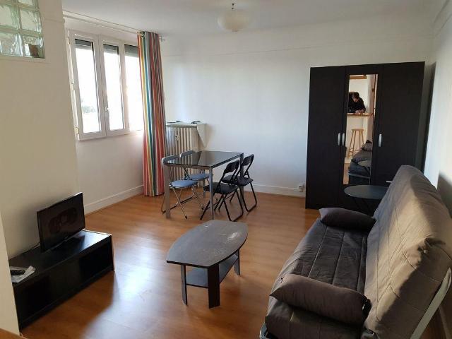 Issy les Moulineaux Location Appartement 92