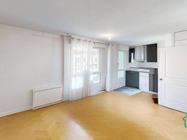 Issy les Moulineaux – Studio lumineux avec parking, proche de